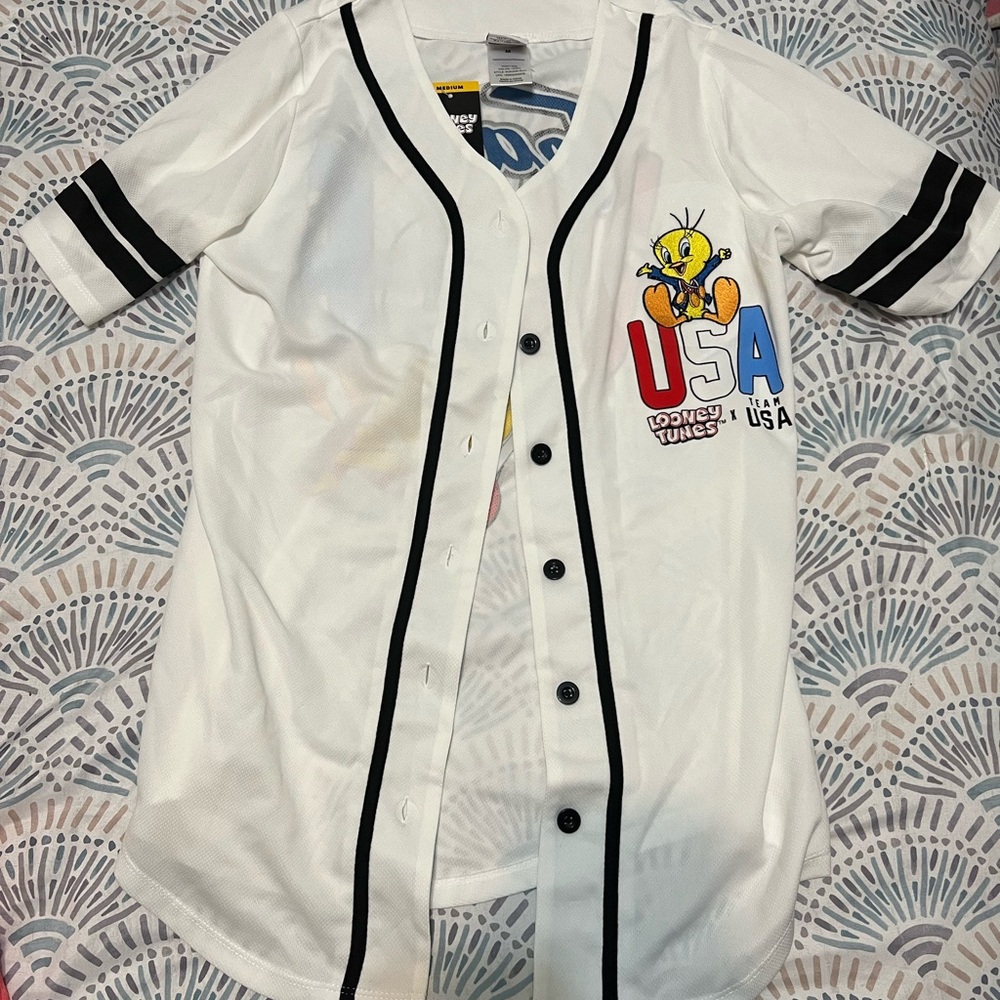 Looney Tunes x Team USA Women’s Jersey size medium